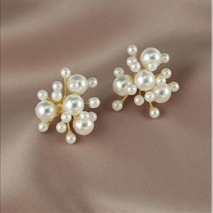 Firework pearl earrings
